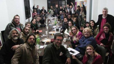 El Frente para la Victoria consolida y ampl�a la unidad en Mor�n