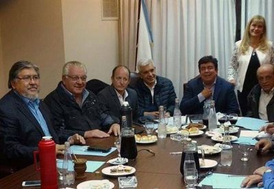 El PJ reuni� todas las voces, pero no lleg� a un acuerdo