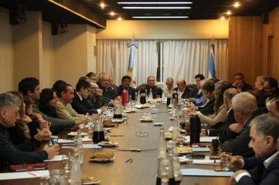 Los K, por ahora, se quedaron con las ganas de la unidad: Randazzo insiste con la interna