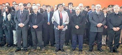 En el D�a de la Provincia, Arcando pidi� �fortalecer las instituciones�