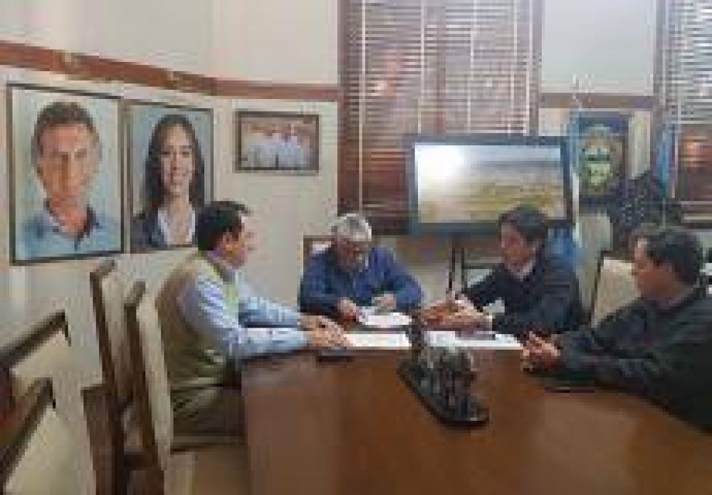 Ensanchamiento de 3 de Febrero: Propietarios de la mayor extensi�n de terrenos firmaron conformidad para la obra