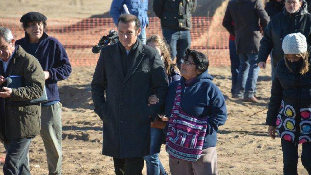 Para Guti�rrez, la Muni se olvid� de algunos barrios
