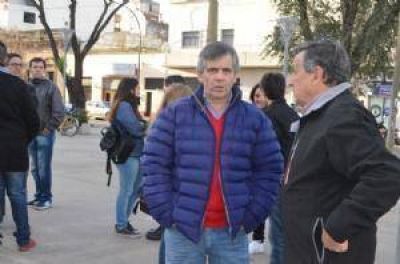 El intendente entregar� 1.000.000 de pesos para refacionar escuelas del partido