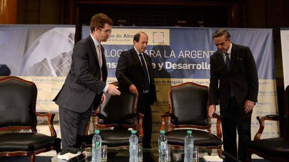 El rol de Carri� en el Gobierno se col� como un eje del debate pol�tico