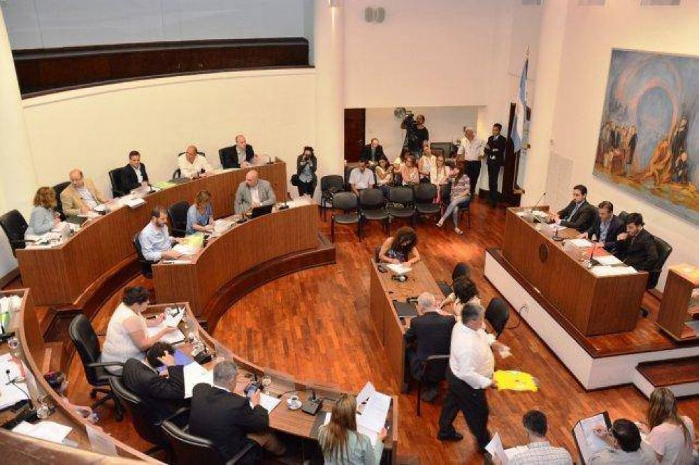 Concejo: la oposici�n pide la transferencia autom�tica de los fondos