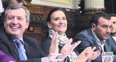Inc�gnita de empleados legislativos por ley que activar� AFJP paralela