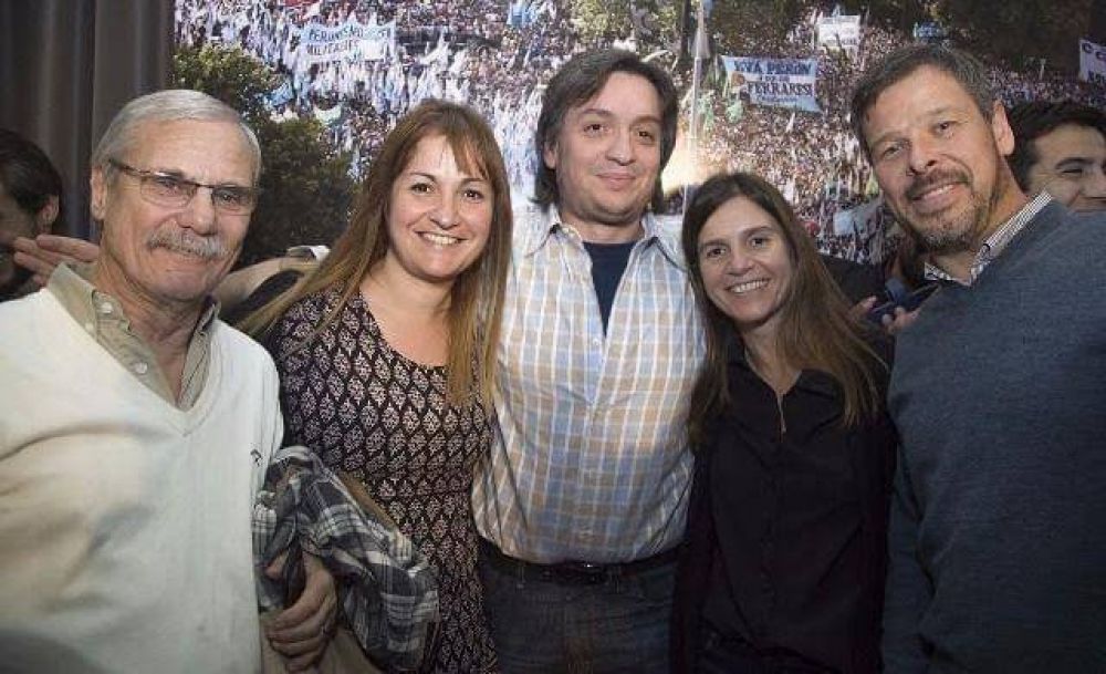 Concejales marplatenses con M�ximo Kirchner: �Ante el ajuste el silencio no es nuestro idioma�