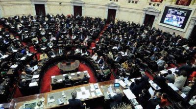 Oficialistas, kirchneristas y massistas se cruzaron por el aumento de los ingresos