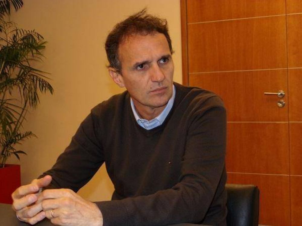 Katopodis: �La industria argentina lleva 15 meses consecutivos de ca�da y el gobierno no ofrece soluciones�