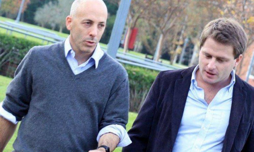 Otro funcionario de Cambiemos recorri� las calles de Pilar