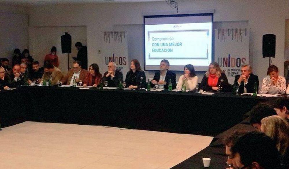 Ciudad: El kirchnerismo se lanza sin La C�mpora