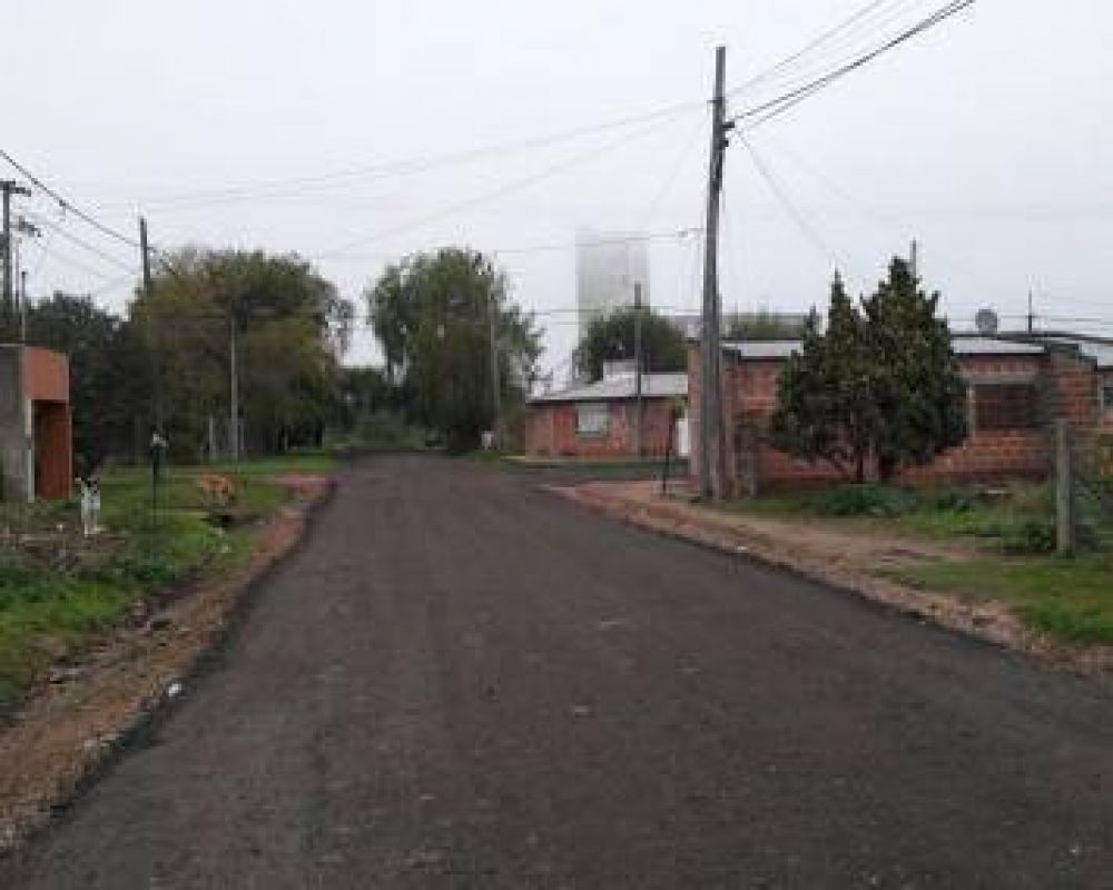 La empresa Iarsa har� las 170 cuadras de pavimento en los barrios