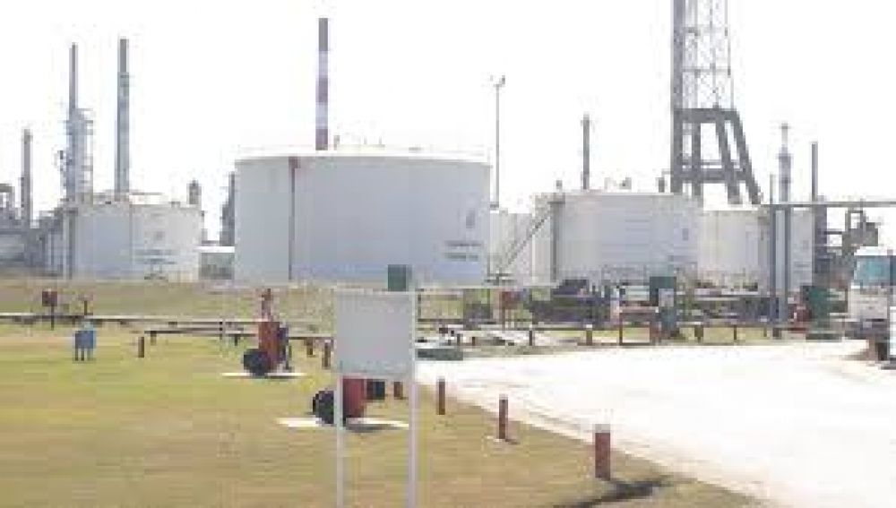 Paro programado de la Unidad de Hidrotratamiento en la ex Refinera de Petrobras en Loma Paraguaya
