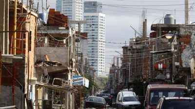 Seg�n la UCA, no cede el nivel de la pobreza estructural