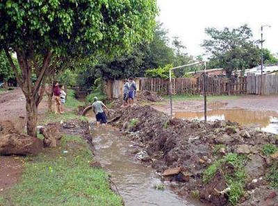 Regularizar�n tierras de m�s de cien familias posade�as de la chacra 101