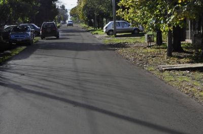 Nuevos asfaltos en calles de Canning