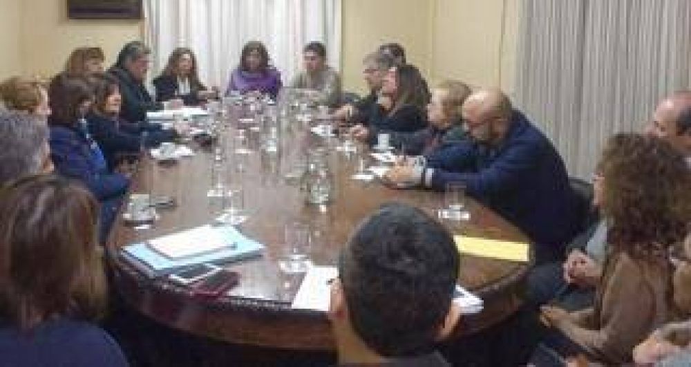 Ediles de la capital buscan soluciones al incremento de la violencia juvenil