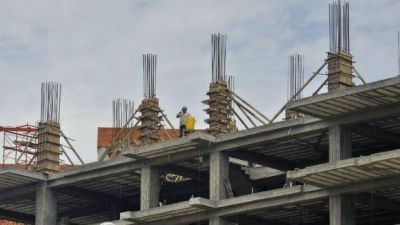 La construcci�n se paraliz� en Carlos Paz y crece el desempleo