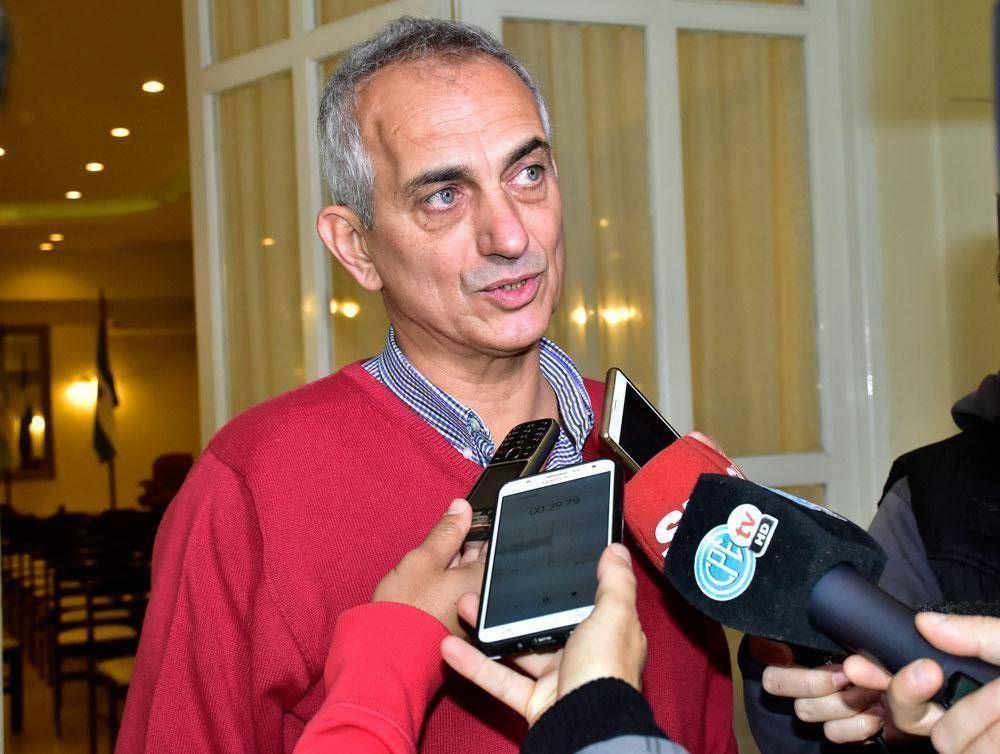 Obras P�blicas: renunci� el secretario Mario Cortina