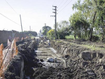 Avenida Los Inmigrantes, a buen ritmo