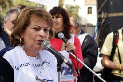 Docentes insisten con la convocatoria a paritaria: avisan sobre realizaci�n de un paro