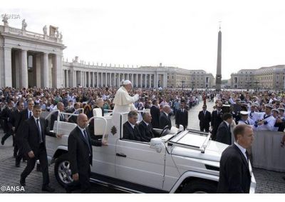 Llamamiento del Papa: cristianos, jud�os y musulmanes oremos por la paz
