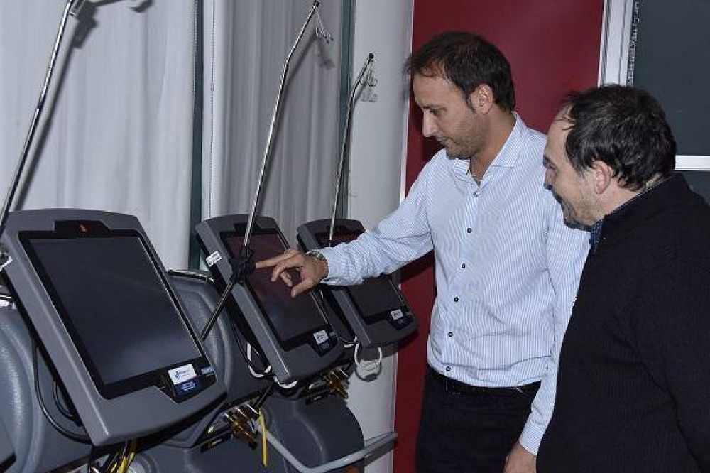 Malvinas Argentinas incorpor� cuatro respiradores para el sistema de salud