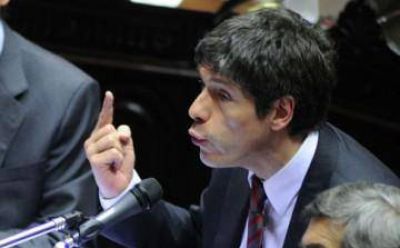 Abal Medina: �Espinoza dijo que por instrucci�n de Cristina, Randazzo no iba a poder participar en las PASO�