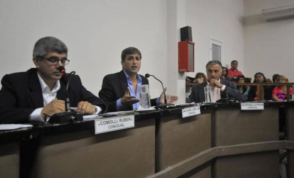 Renunci� a su banca y critic� al peronismo
