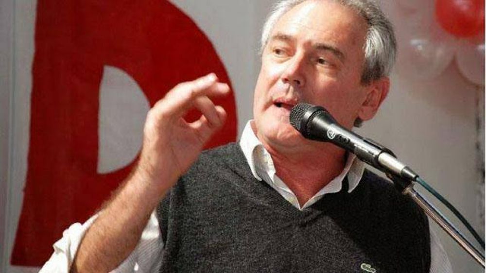 Radicales buscan hacerle contrapeso a Benedetti 