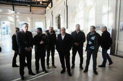 Cambio en la agenda de Arroyo por un viaje �casi imprevisto� a La Plata