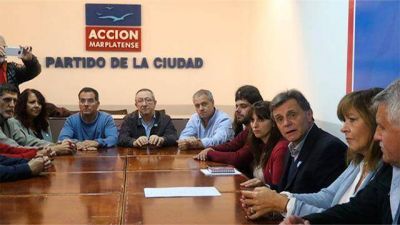 Acto ciudadano abierto �para poner fin a la desidia� del gobierno de Arroyo