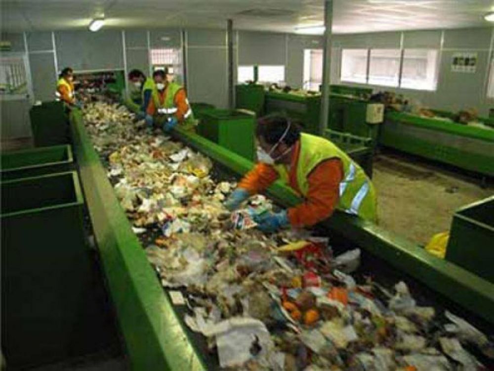 Malestar de trabajadores de la Planta de Residuos