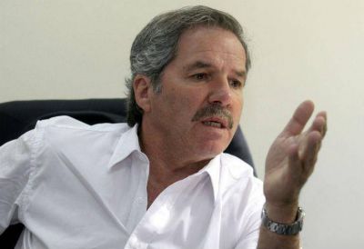 Felipe Sol�: 