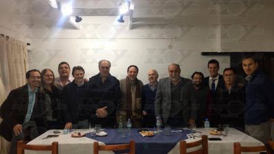 En busca de la unidad: referentes peronistas en la Mesa Sindical de La Plata