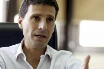 Para Franco La Porta, el �show epistolar� de la interna del peronismo �favorece a Cambiemos�