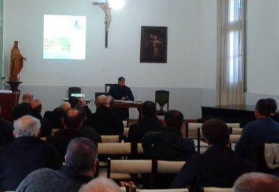 Mons. Aguer: �La espiritualidad del clero debe fundarse en una buena Teolog�a�