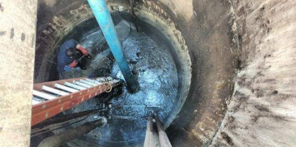 Presentan amparo por derrame de l�quidos cloacales en Dolores