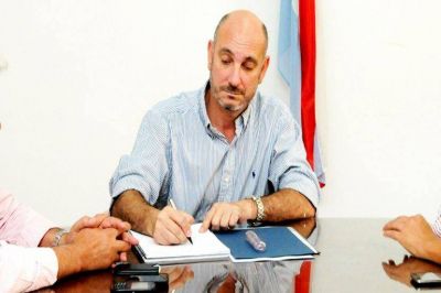 La Justicia dispuso la detenci�n de tres dirigentes de UPCN