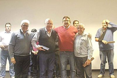 Los empleados de casinos celebraron el 72� aniversario de la entidad que los nuclea