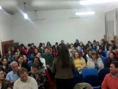 Capacitaron a docentes en gesti�n de residuos s�lidos