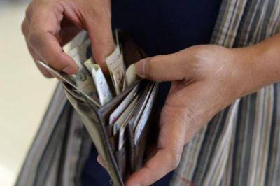 Seg�n un estudio, los trabajadores en blanco recuperar�an 2% el poder adquisitivo de su salario