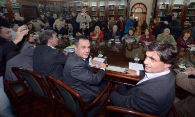 Historia sin fin: Vidal ofreci� el 21% y los docentes lo rechazaron