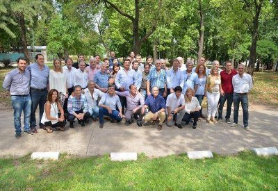 El kirchnerismo y el randazzismo endurecen sus posturas en una semana clave