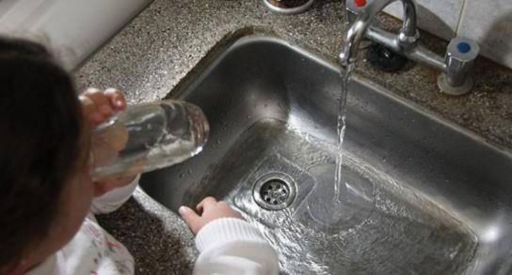 Mejoras en el servicio de agua potable de Mar�a Juana