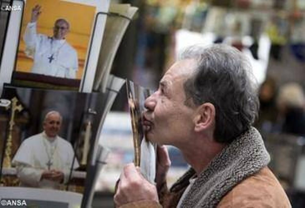 Mensaje del Papa Francisco para la primera Jornada Mundial de los Pobres