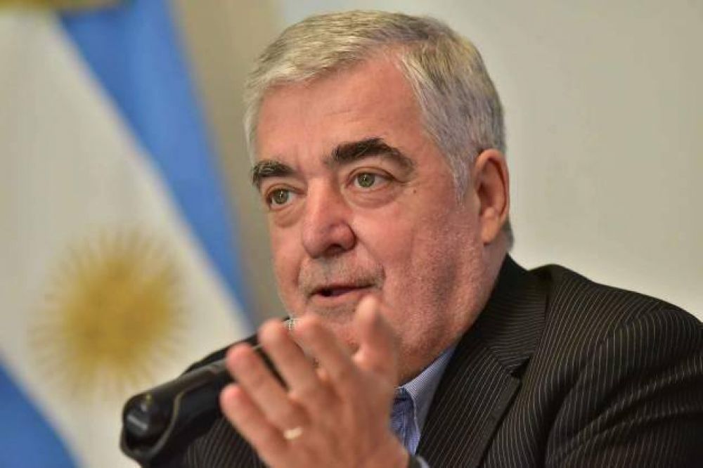 Das Neves se re�ne con Marcos Pe�a y los presidentes de Aluar e YPF