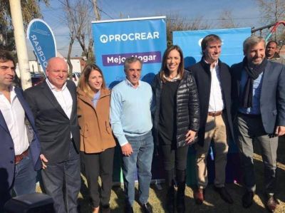 Al final, Vidal fue a suelo K, evadi� al intendente y se mostr� con un ex Bar�n