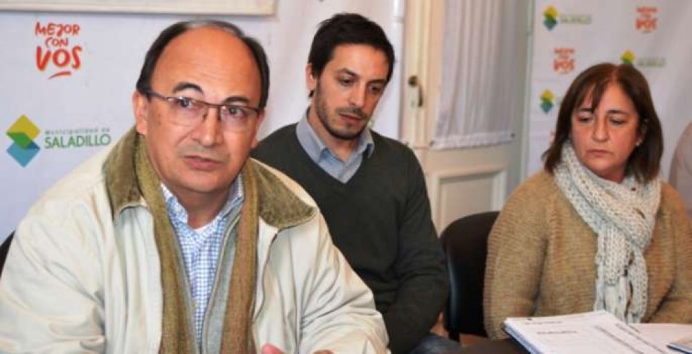 Construcci�n de viviendas en Saladillo