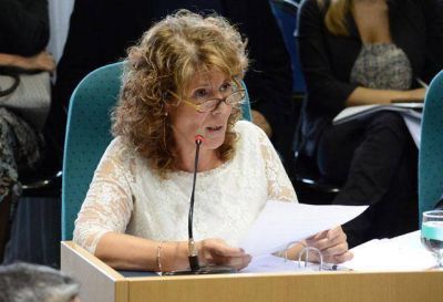 Mestel�n pidi� urgente soluci�n a los conflictos